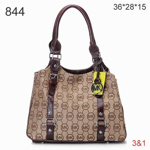 Michael Kors Classic Tote-018