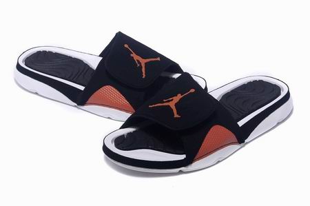 Jordan Hydro IV Retro slippers black orange