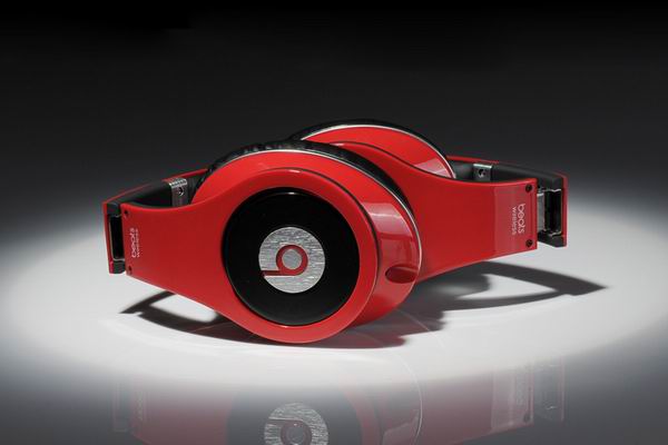 Monster Beats Wireless Bluetooth studio red headphone