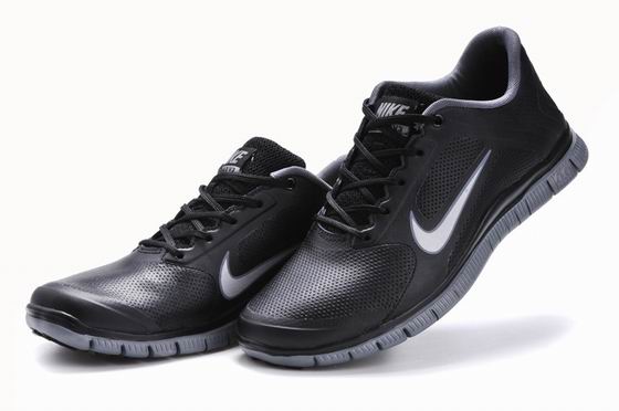 Nike Free 4.0v3 running shoes leather face black