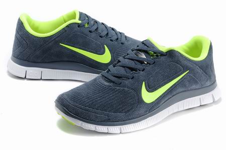 Nike Free 4.0v3 running shoes suede grey green