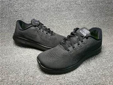 Nike Free RN shoes all black