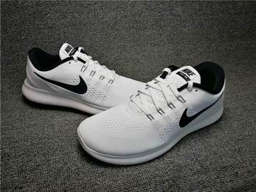 Nike Free RN shoes white black