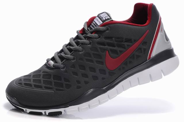 Nike Free TR Fit shoes 429785 black red
