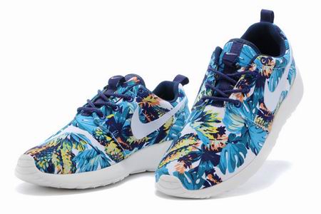 Nike Roshe Run shoes sea blue