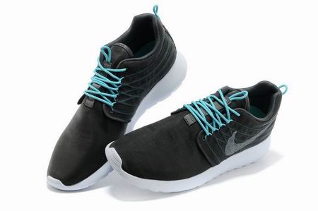 Nike Rosherun Dyn FW QS shoes black grey blue