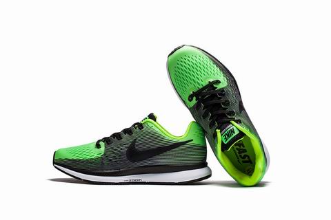 Nike Zoom Pegasus 34 shoes green black