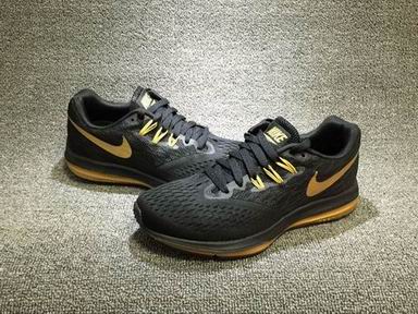 Nike Zoom Winflo 4 black golden