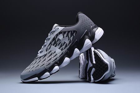 Under Armour Curry shoes grey black