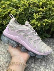 women air vapormax plus shoes grey pink