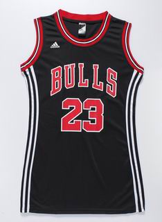 women nba Chicago Bulls #23 Jordan black jersey